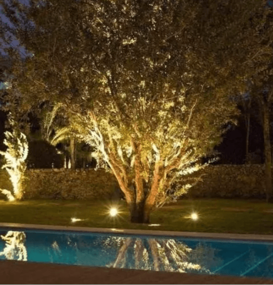 Reflector Cuadrado 9W 3000K Blanco Cálido, Exteiror - Wattko